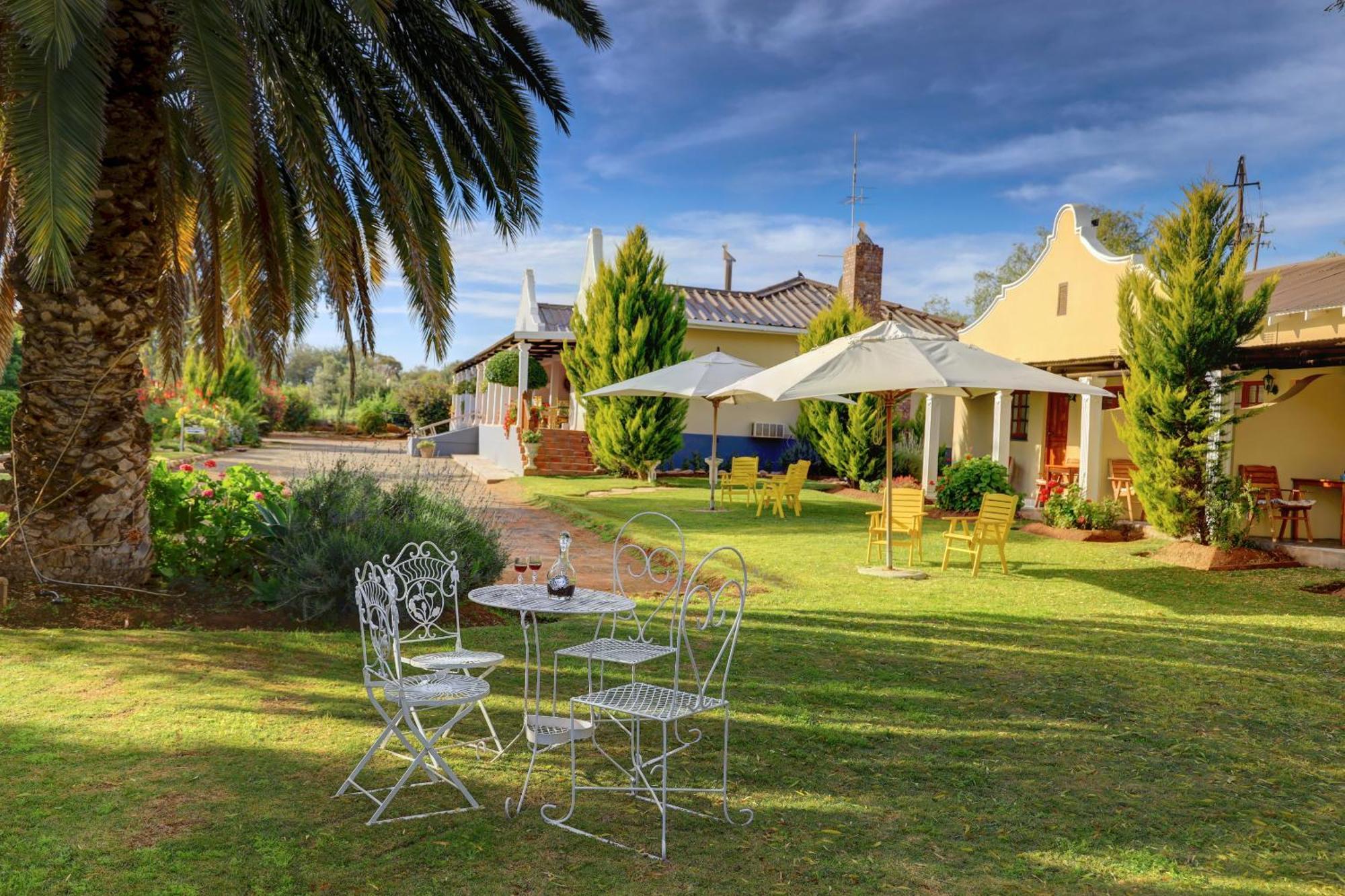 Thylitshia Villa Country Guest House Oudtshoorn Exterior photo